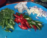 Foto langkah ke 1 dari resep Tumis Udang Tahu Sayuran.