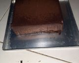 Foto langkah ke 4 dari resep Kue ulang tahun Blackforest bolu brownies mudah dan simple.
