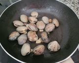 Foto del paso 7 de la receta: Mariscada de Marisa Marcos Ortega. Con pescado bien fresco