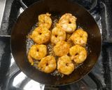 Foto del paso 2 de la receta: Ensalada con cous-cous y langostinos