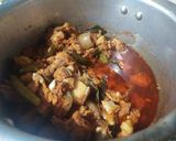 A picture of step 8 of Coorg Pork Curry.