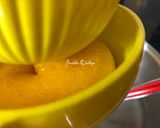 Foto langkah ke 1 dari resep Blackberry Lemon Roll Cake.