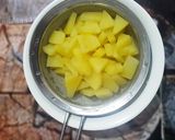 Foto langkah ke 1 dari resep Omelet Spanyol.
