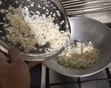 A picture of step 2 of Cauliflower Gobhi kheer.