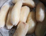 Foto langkah ke 1 dari resep Banana Choco Ball.