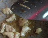 A picture of step 1 of Burnt garlic chicken hakka noodles.