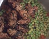 A picture of step 4 of Broad bean with muthiya vegetable.
