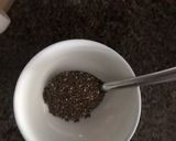 Hình bước làm 5 của món Yến sào chưng táo đỏ hạt chia