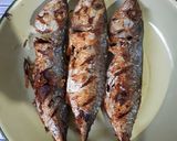 Foto langkah ke 3 dari resep Ikan Kembung Bumbu Iris.