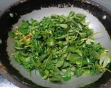 झिपरी / लसूणी मेथी (Lasooni Methi Recipe In Marathi) रेसिपी स्टेप 2 फोटो 