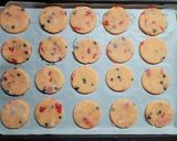 Foto del paso 4 de la receta: Galletitas de cereza marrasquino y chips