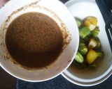 A picture of step 1 of Potato -padwal rosa.