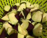 Hình bước làm 2 của món Cà tím bung đậu thịt