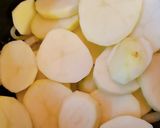 Foto del paso 3 de la receta: Bistec de Champiñones a la Mexicana, con Calabacitas