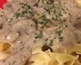 A picture of step 9 of Beef Stroganoff.
