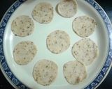 A picture of step 7 of Poori.