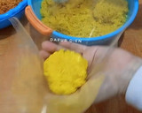 Foto langkah ke 8 dari resep Ketan Kuning Bumbu Serundeng Pedas Manis gurih.