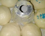 Foto langkah ke 4 dari resep Roti Sobek tanpa telur anti gagal.