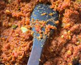 A picture of step 3 of Gajar halwa.