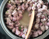 Foto del paso 2 de la receta: Carne con tomate