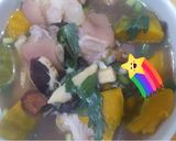 Hình bước làm 1 của món Đương quy tươi hầm móng giò, bí đỏ