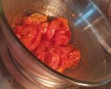 A picture of step 1 of Tomato Bharta.
