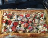 A picture of step 7 of Onion, cheese and tomato tart.