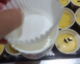 Foto langkah ke 4 dari resep Bluder Cake Pisang Kukus.