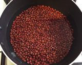 A picture of step 1 of Basic Azuki Bean Cooking Method: Lightly Sweetened Sweet Red Bean Soup.