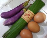 Foto langkah ke 1 dari resep 3T Penyet (Tempe Telur Terung Penyet).