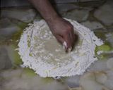 Foto del paso 5 de la receta: PrePizza casera!!🍕🍕