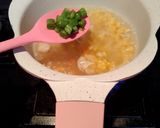Foto langkah ke 5 dari resep Bubur Jagung Ayam Kampung (MPASI Hari Keempat Bayi 6 bln +).