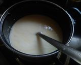 A picture of step 4 of Suji mango kheer.