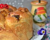 Foto del paso 6 de la receta: Pan casero relleno con pasas de uva y dulce de batata🧉