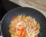Foto langkah ke 5 dari resep Cah Tiram Tomat.
