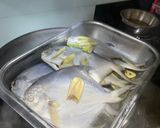 Foto langkah ke 1 dari resep Tim ikan ala thai / Thai steam fish with lime.