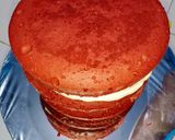 Foto langkah ke 9 dari resep Red Velvet Birthday Cake.