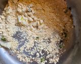 A picture of step 2 of Sattu Parathe.