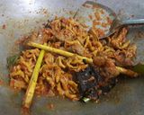 Foto langkah ke 4 dari resep Sate Usus Ayam Pedas.