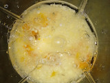 Fainá de queso en licuadora
