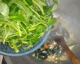 Foto langkah ke 6 dari resep Kangkung Masak Kerang Ijo.
