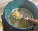 Foto del paso 1 de la receta: Macarrones con queso y espinaca