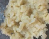 A picture of step 9 of Pani puri.