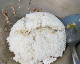 Foto langkah ke 3 dari resep Nasi Goreng Udang.