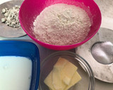 Foto del paso 1 de la receta: Rohliky de mantequilla (panecillos checos) en mambo