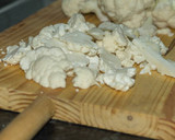 Foto del paso 1 de la receta: Coliflor frita con taquitos de jamón serrano