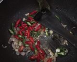 Foto langkah ke 2 dari resep Tumis Putren Ati Ampela.