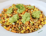 Foto del paso 6 de la receta: Ensalada de lentejas y verduras con aderezo de guacamole