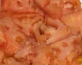 Foto del paso 3 de la receta Tortilla de ajetes y jamón con tomate natural