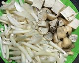 Hình bước làm 4 của món Lẩu Thái chay chua cay